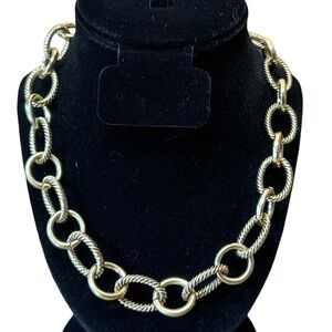 *Vintage*‎ Jones of New York Chunky Chainlink 16” Gold Tone Necklace